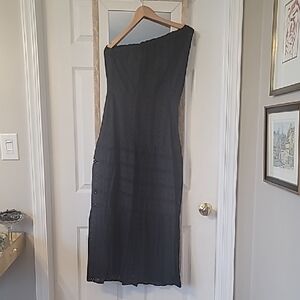 Taylor Black Maxi Dress